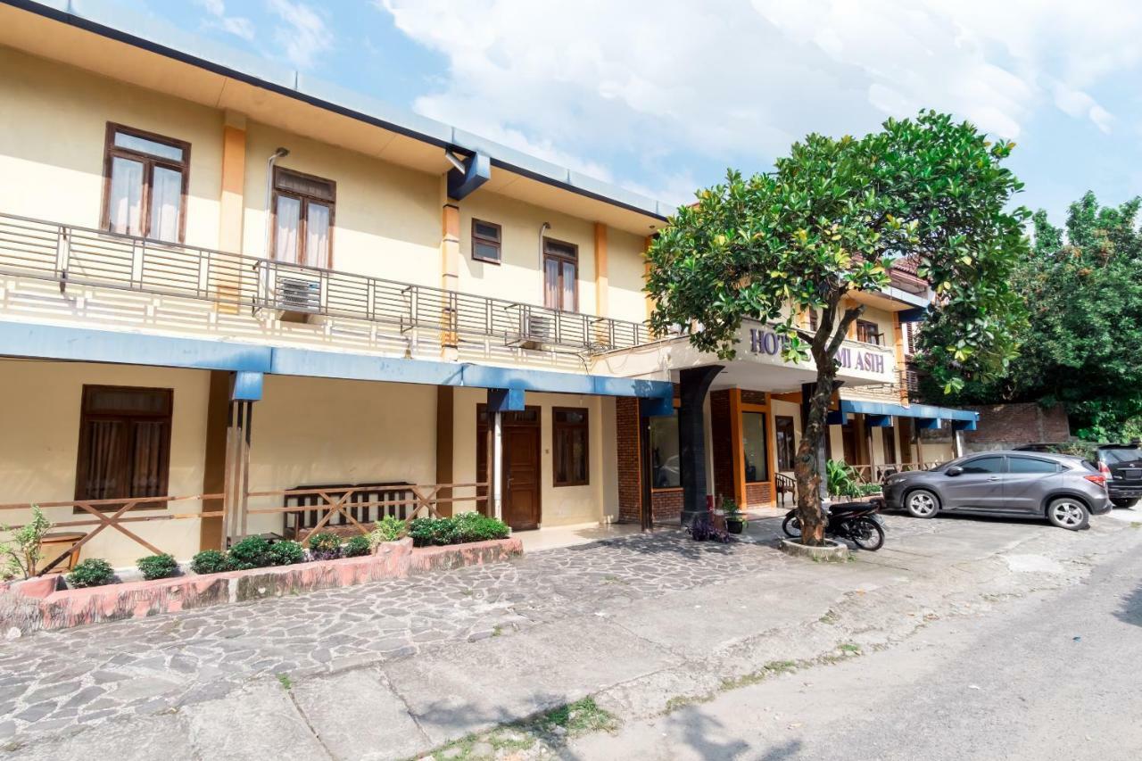 Oyo 1030 Hotel Bumi Asih Medan Extérieur photo